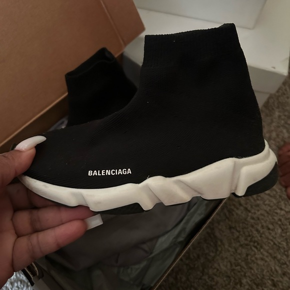 Balenciaga Kids Black and White Sneakers - Picture 5 of 7